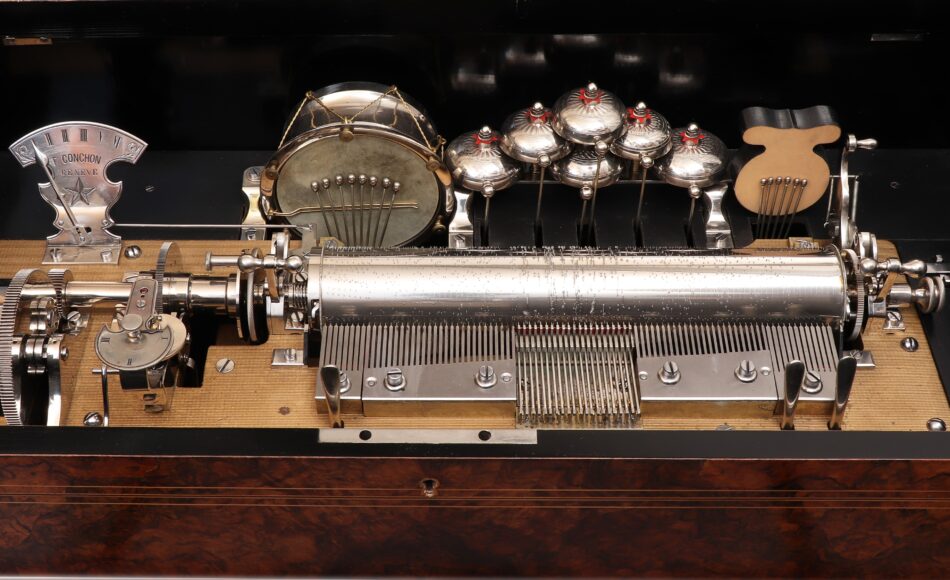 Detail einer Schweizer Musikdose